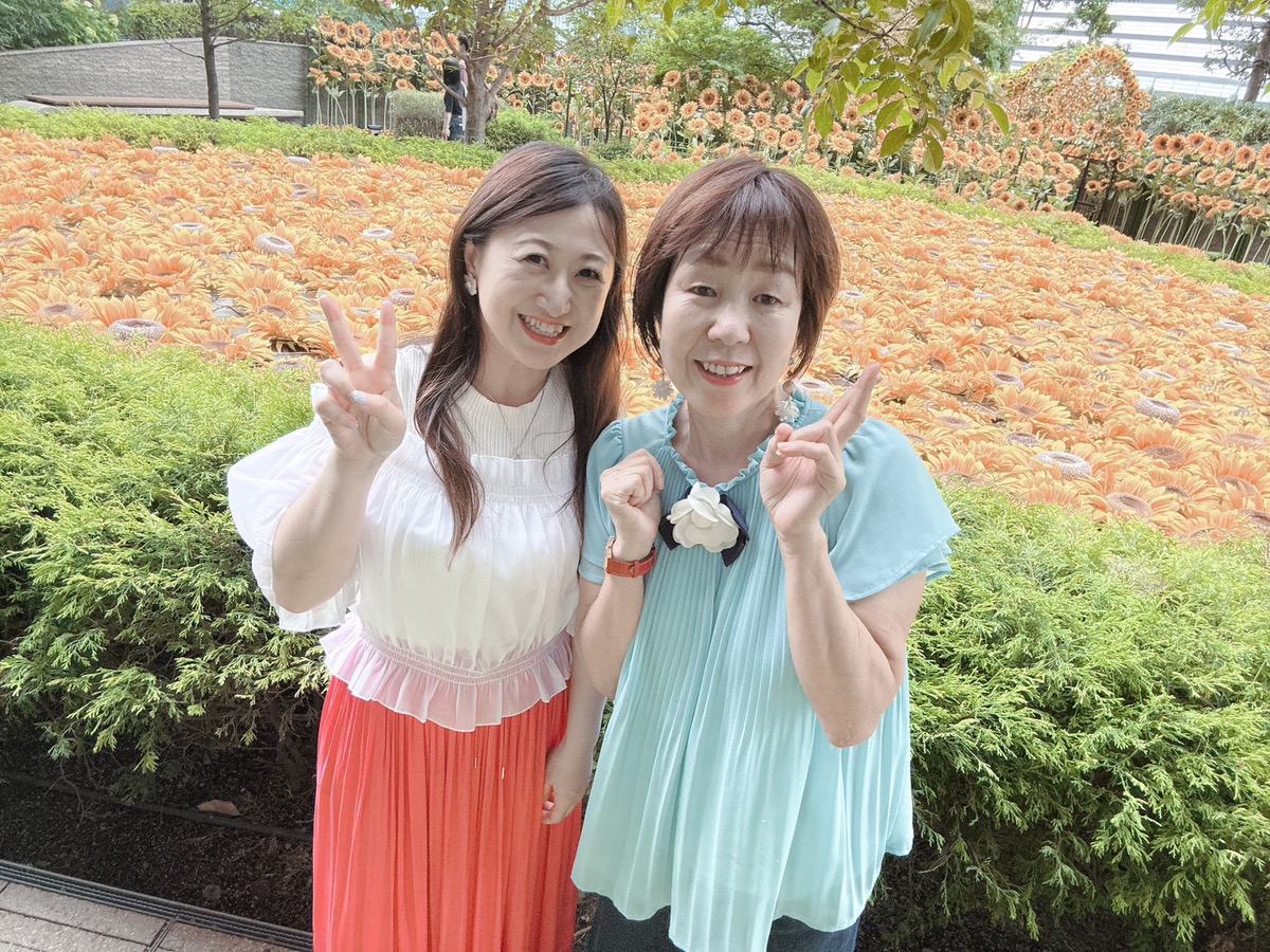 親子で話し合う様子